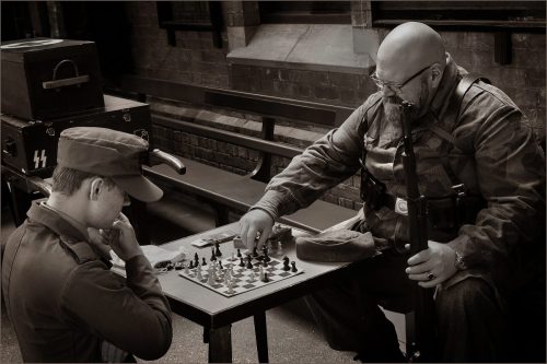 David-And-Goliath-Play-Chess Barry-Day