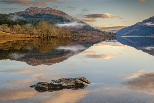 Still-Waters-Loch-Eck Gordon-Gentles